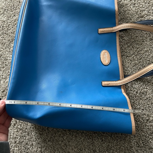 Coach Park Metro Leather Tote - Picture 12 of 12